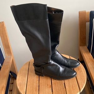 Ellen Tracy Bethany Black Boots